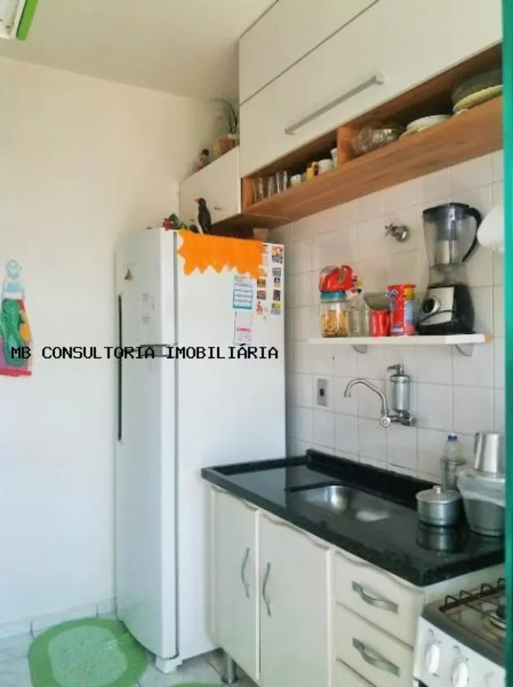 Apartamento à venda com 2 quartos, 49m² - Foto 3