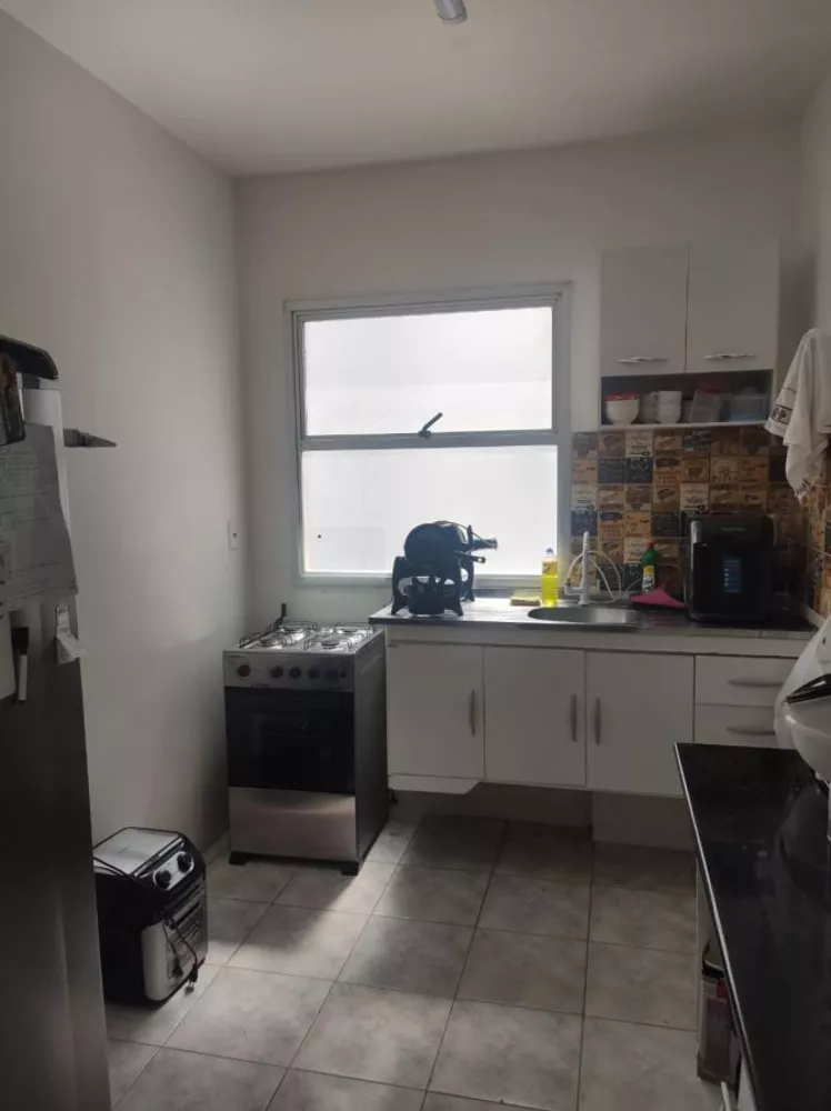 Apartamento à venda com 3 quartos, 50m² - Foto 4