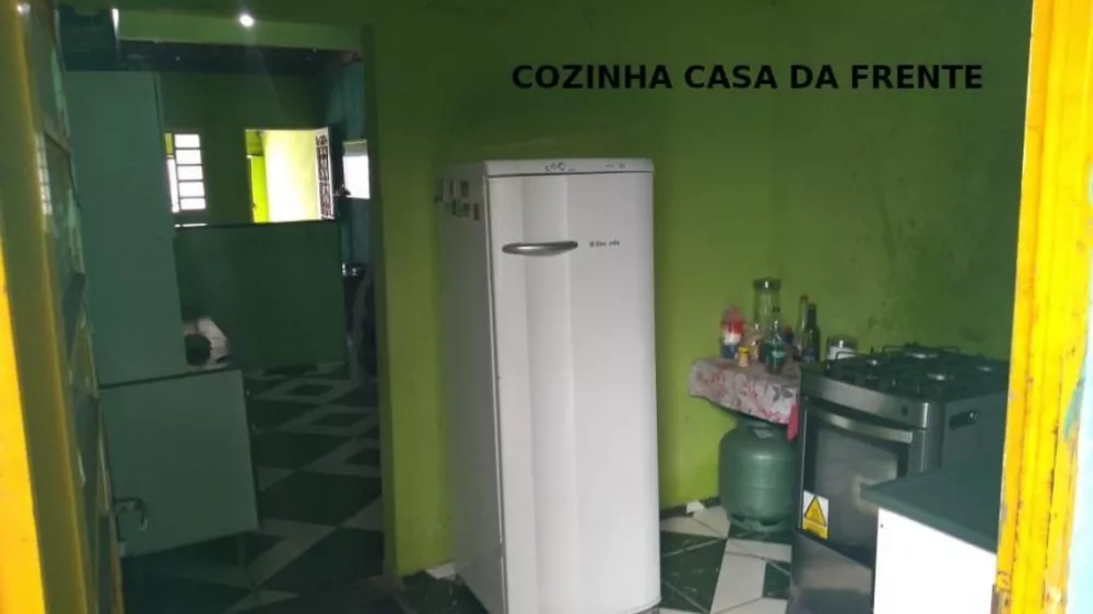 Casa à venda com 2 quartos, 154m² - Foto 4