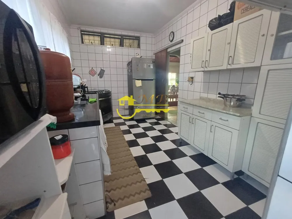 Casa, 3 quartos, 238 m² - Foto 6
