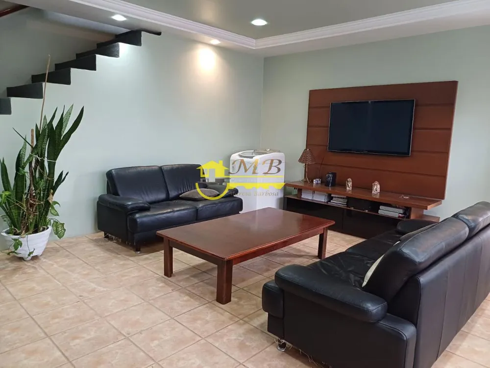 Casa, 3 quartos, 238 m² - Foto 5