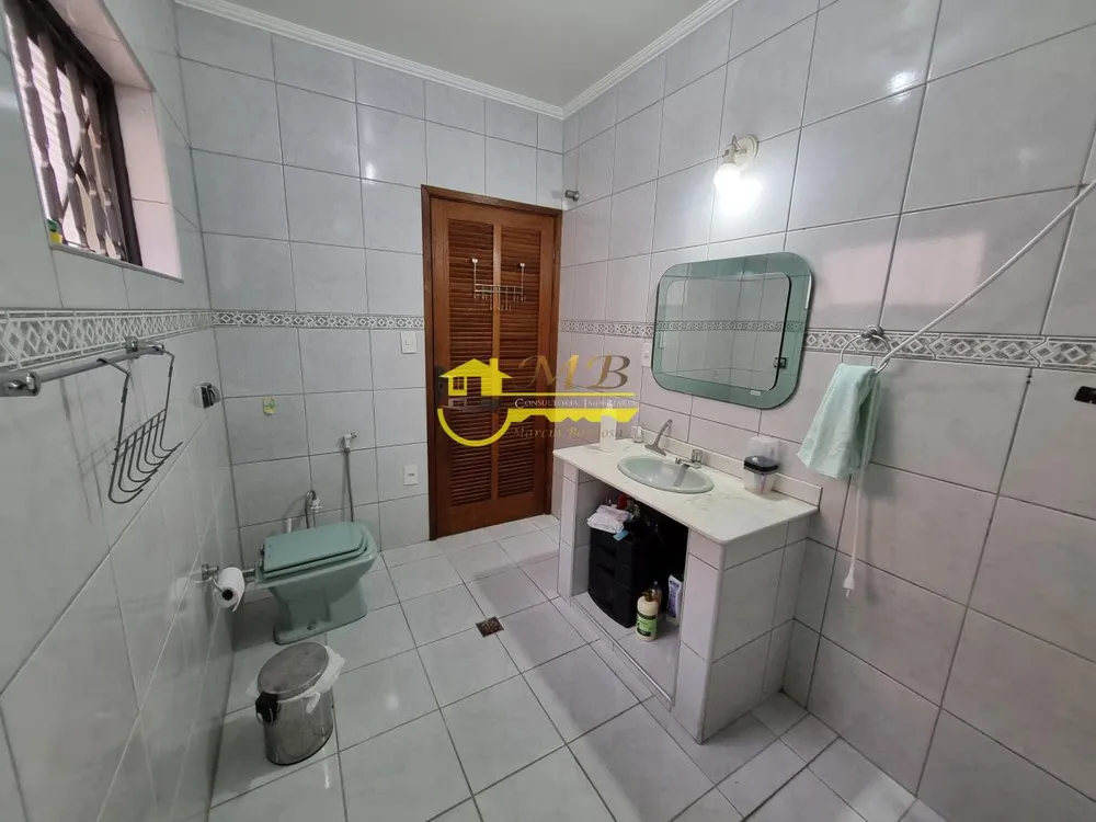Casa, 3 quartos, 238 m² - Foto 8