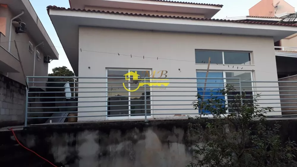 Casa de Condomínio à venda com 3 quartos, 800m² - Foto 4