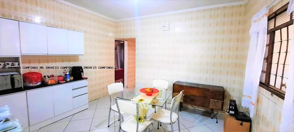 Casa à venda com 3 quartos, 250m² - Foto 3