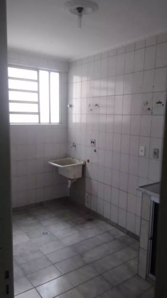 Apartamento à venda com 2 quartos, 56m² - Foto 4