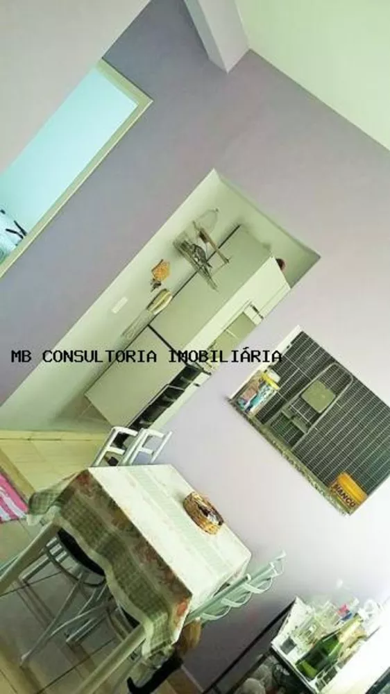 Apartamento à venda com 2 quartos, 49m² - Foto 2