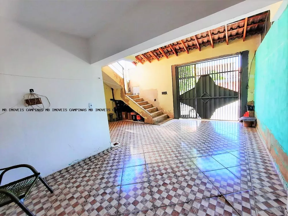 Sobrado à venda com 6 quartos, 130m² - Foto 2