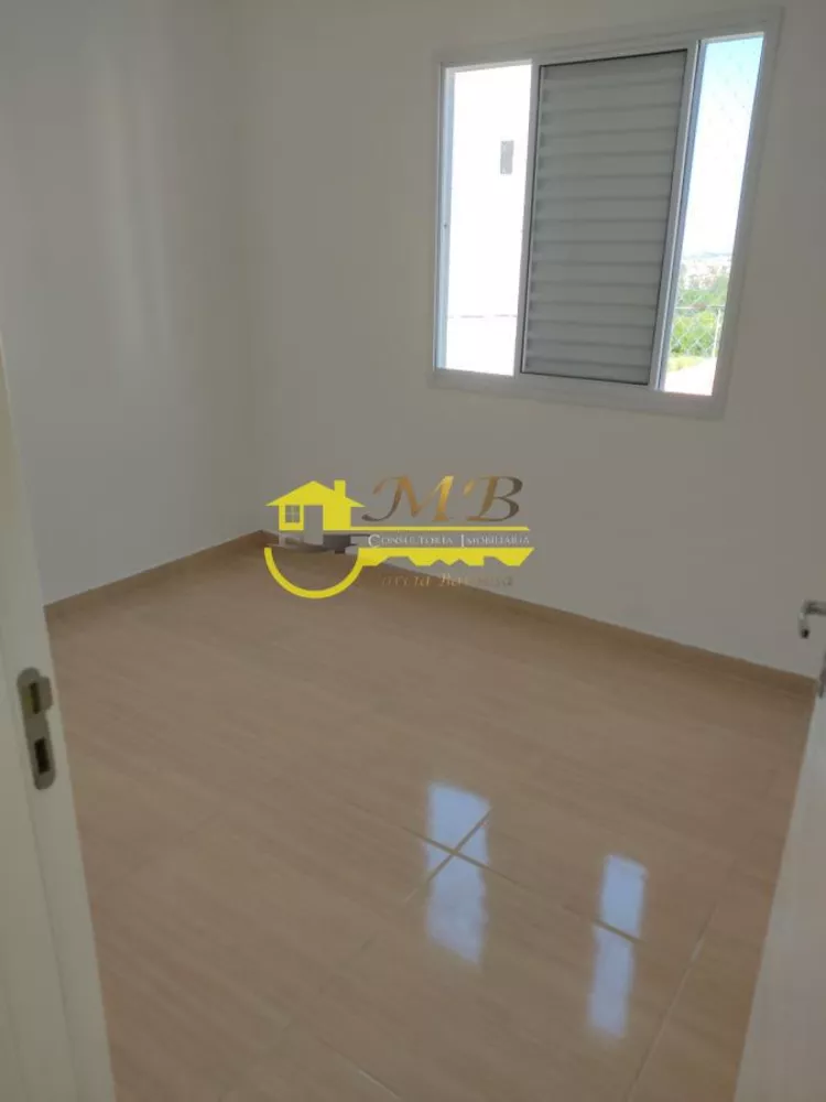 Apartamento à venda com 2 quartos, 42m² - Foto 2