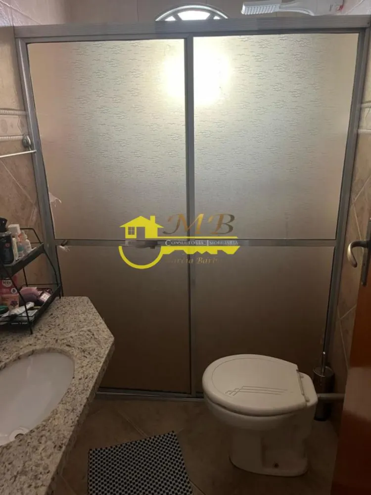 Casa, 3 quartos, 250 m² - Foto 2