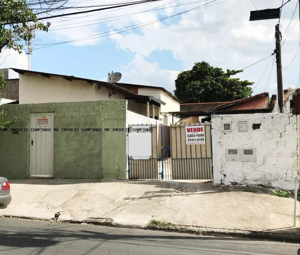 Casa à venda com 5 quartos, 300m² - Foto 1