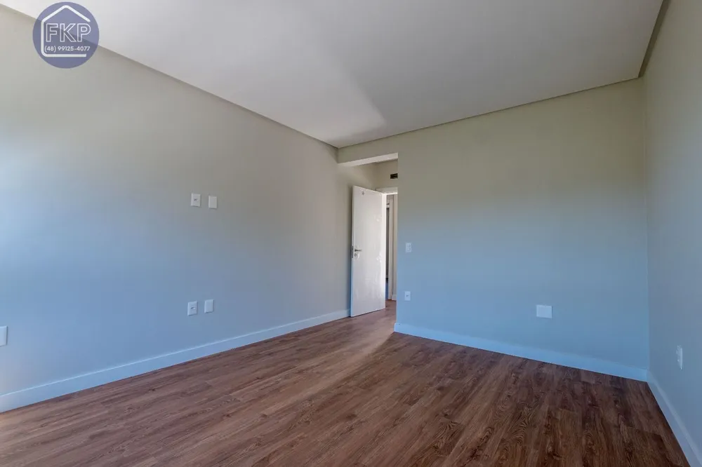 Casa, 3 quartos, 214 m² - Foto 6