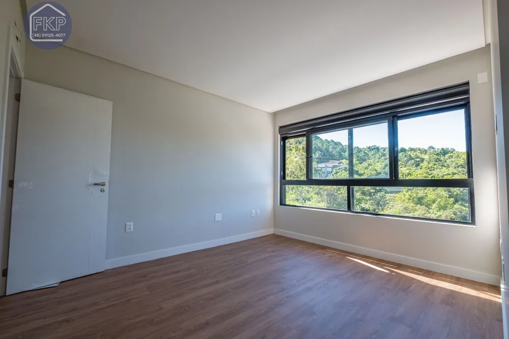 Casa, 3 quartos, 214 m² - Foto 8