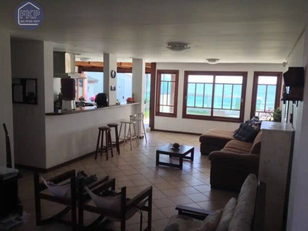 Casa, 4 quartos, 254 m² - Foto 1