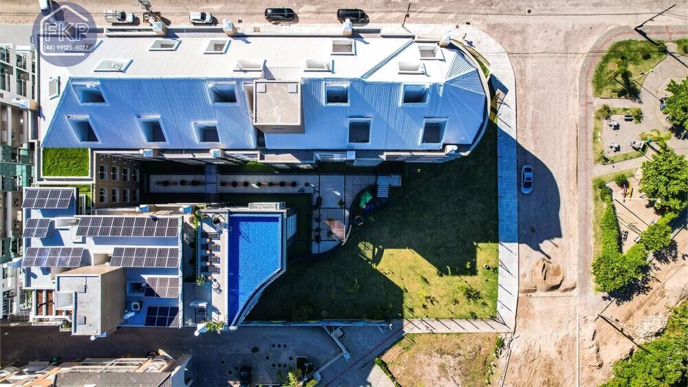 Apartamento à venda com 2 quartos, 77m² - Foto 3
