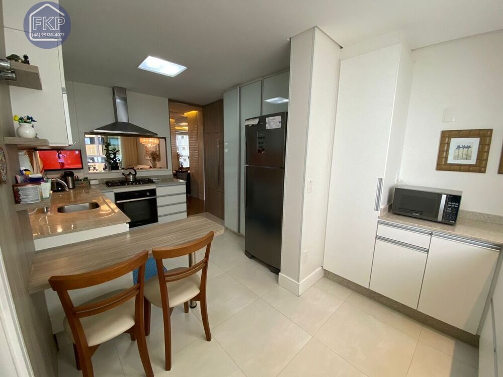 Apartamento, 4 quartos, 132 m² - Foto 1