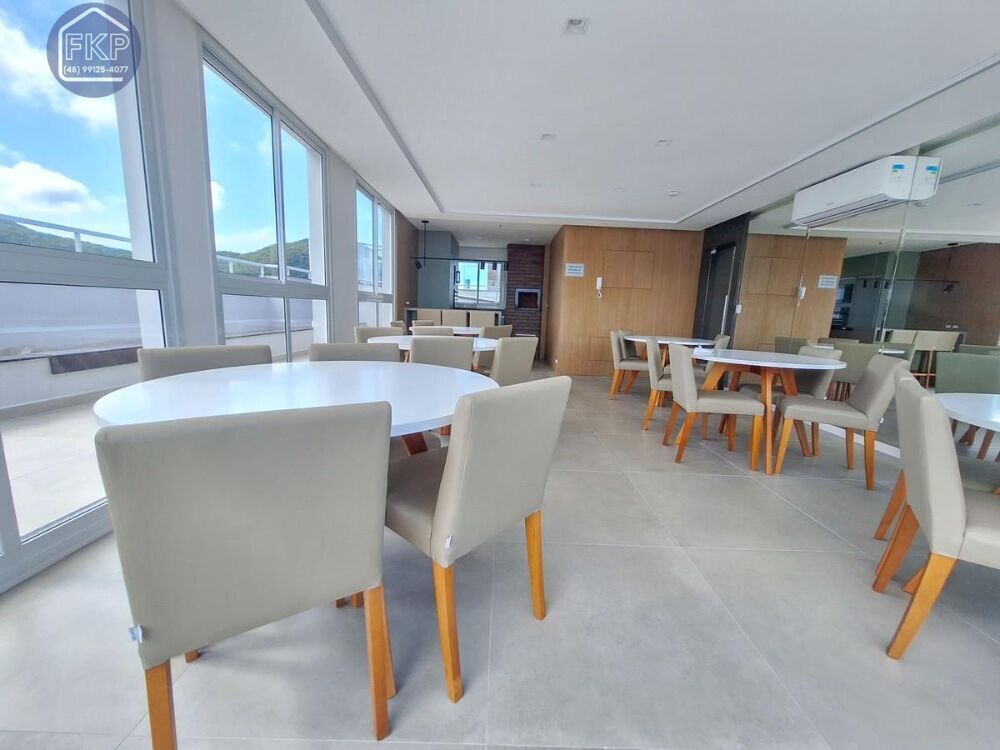 Apartamento à venda com 2 quartos, 67m² - Foto 13
