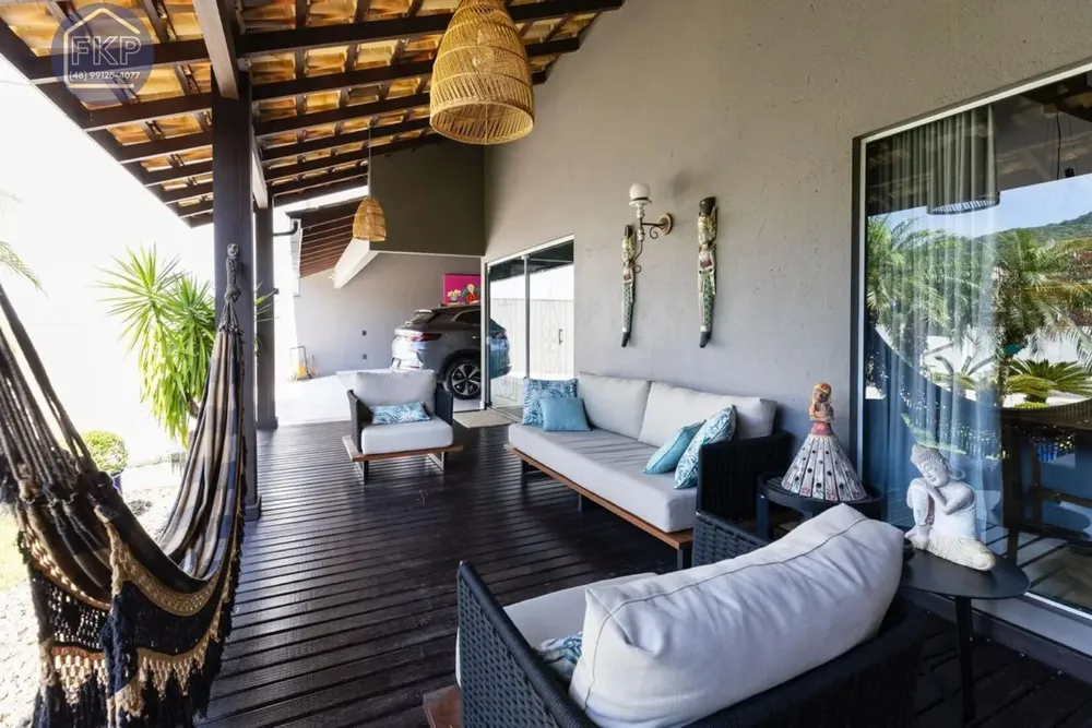 Casa, 7 quartos, 358 m² - Foto 2