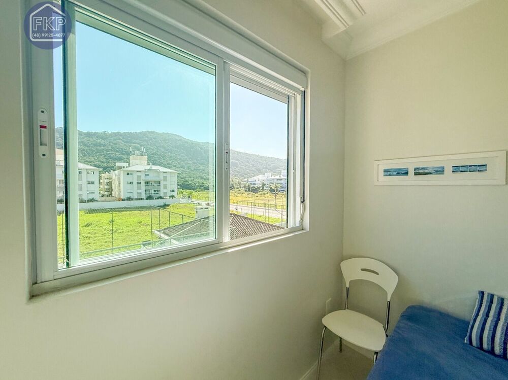 Apartamento à venda com 3 quartos, 84m² - Foto 2