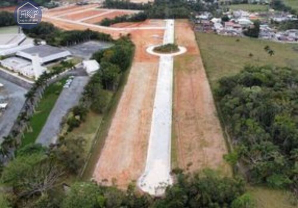 Terreno à venda, 318m² - Foto 1