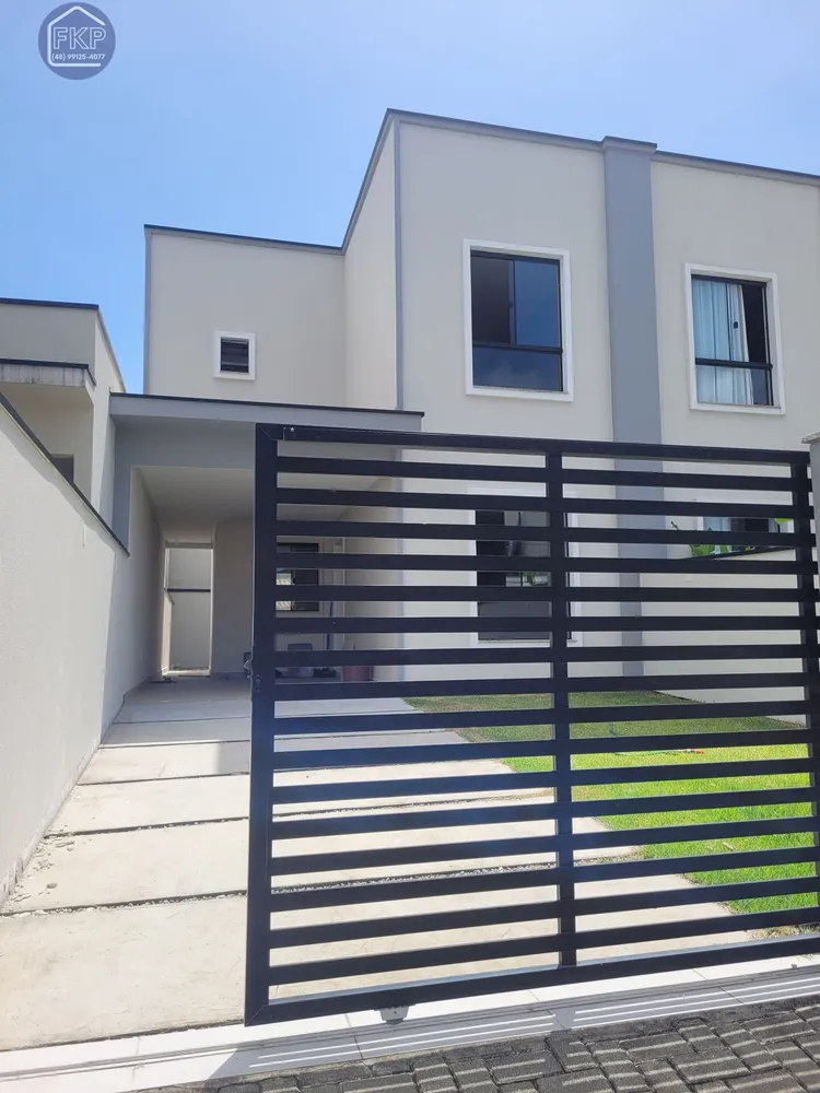 Casa, 3 quartos, 141 m² - Foto 1
