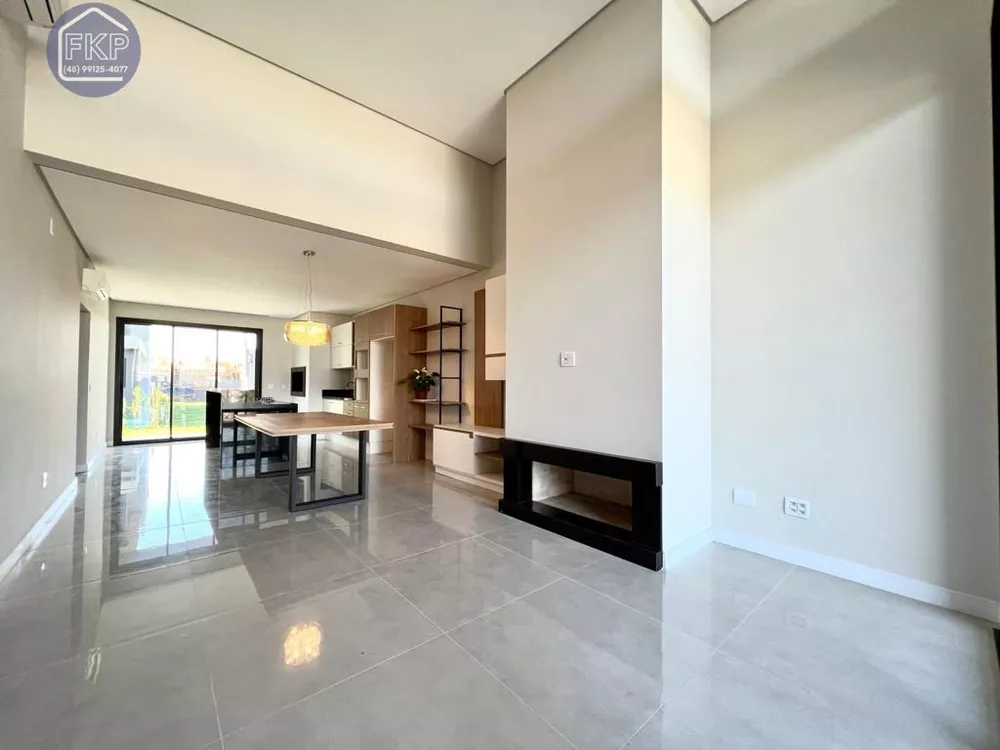 Casa à venda com 4 quartos, 150m² - Foto 4