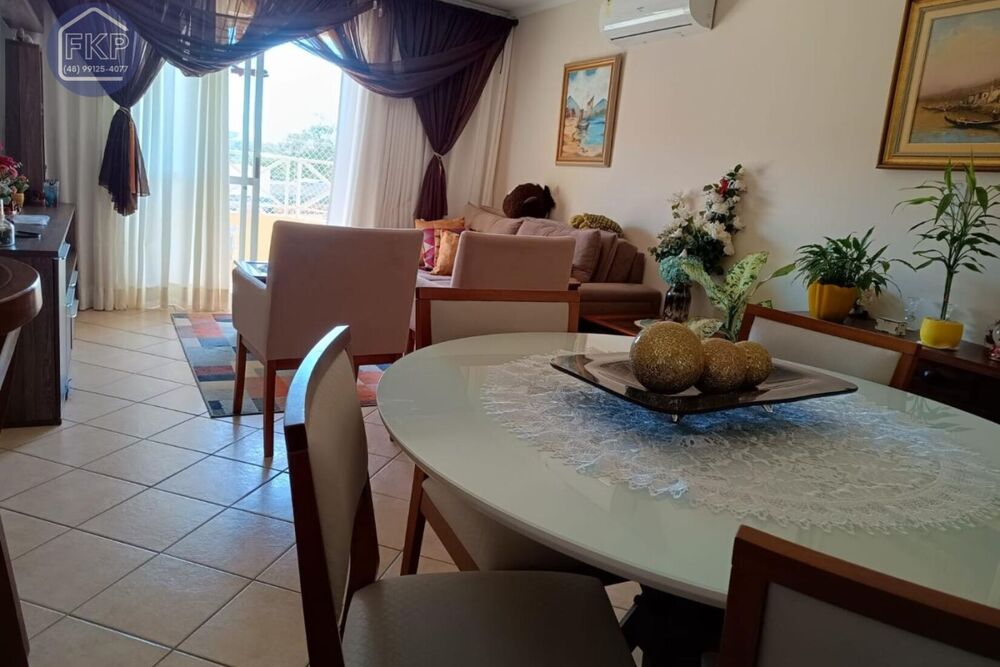 Apartamento à venda com 2 quartos, 80m² - Foto 3