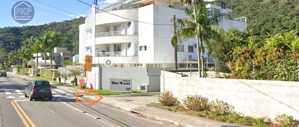 Casa à venda com 3 quartos, 338m² - Foto 8