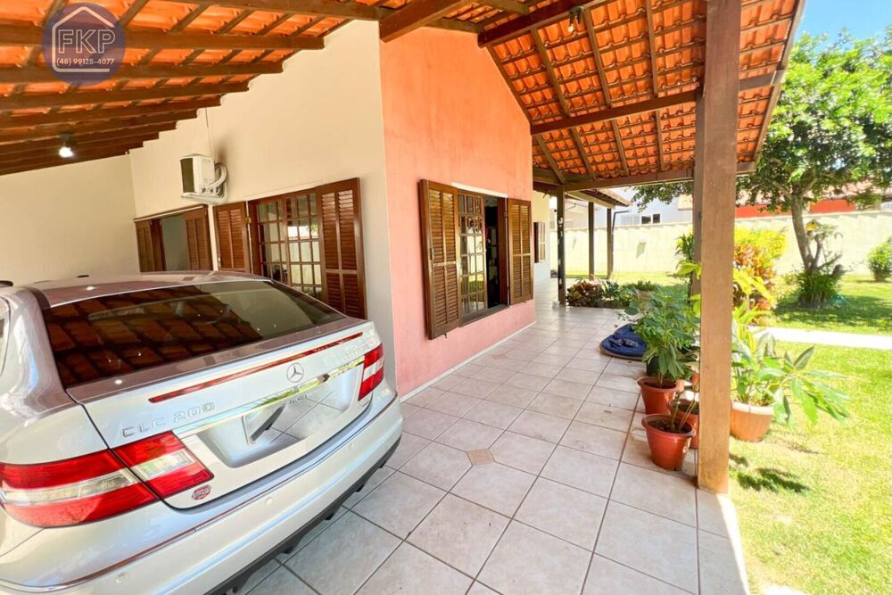 Casa à venda com 3 quartos, 170m² - Foto 4