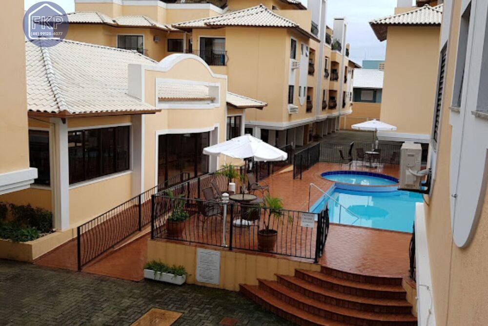 Apartamento à venda com 2 quartos, 71m² - Foto 2