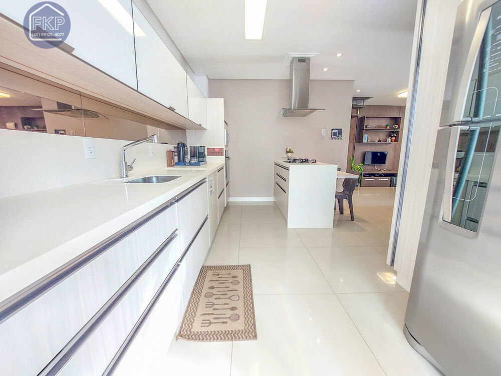 Cobertura à venda com 3 quartos, 150m² - Foto 3
