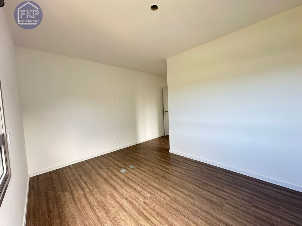 Apartamento à venda com 2 quartos, 66m² - Foto 1