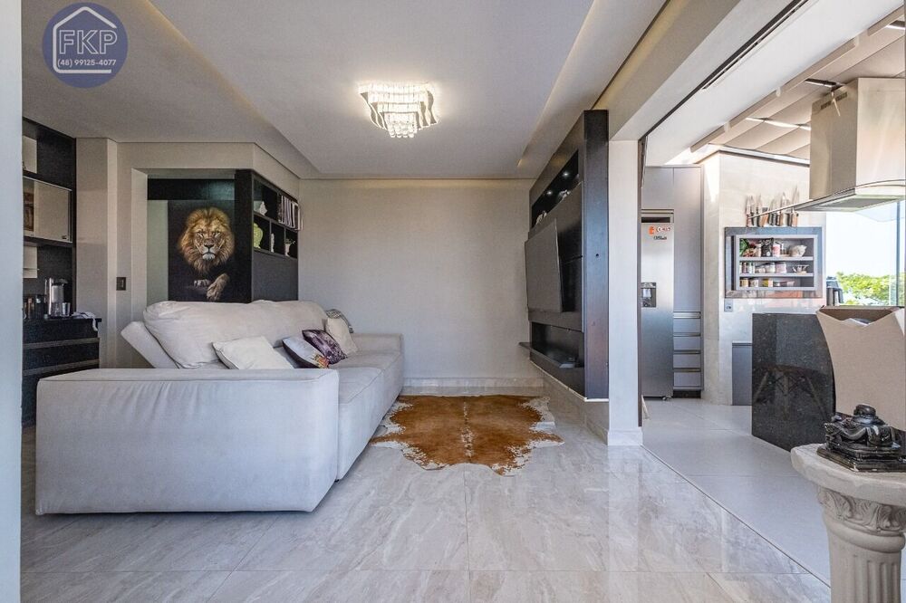 Cobertura à venda com 2 quartos, 102m² - Foto 2