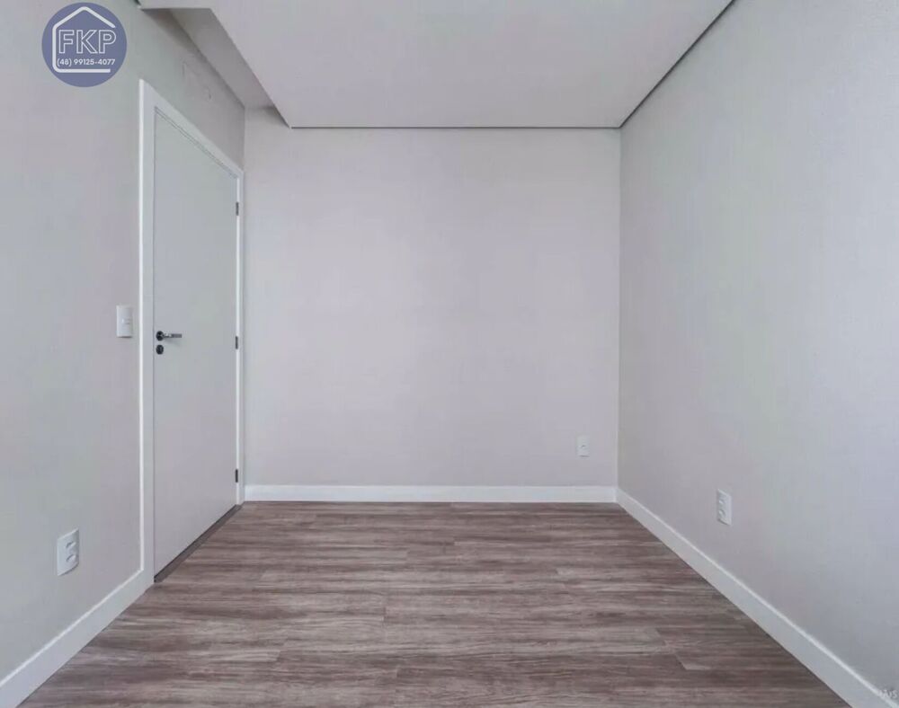 Apartamento à venda com 2 quartos, 56m² - Foto 4