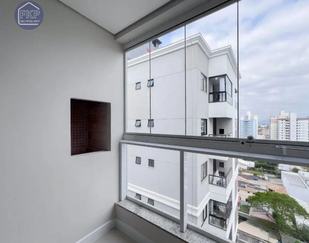 Apartamento à venda com 2 quartos, 56m² - Foto 2