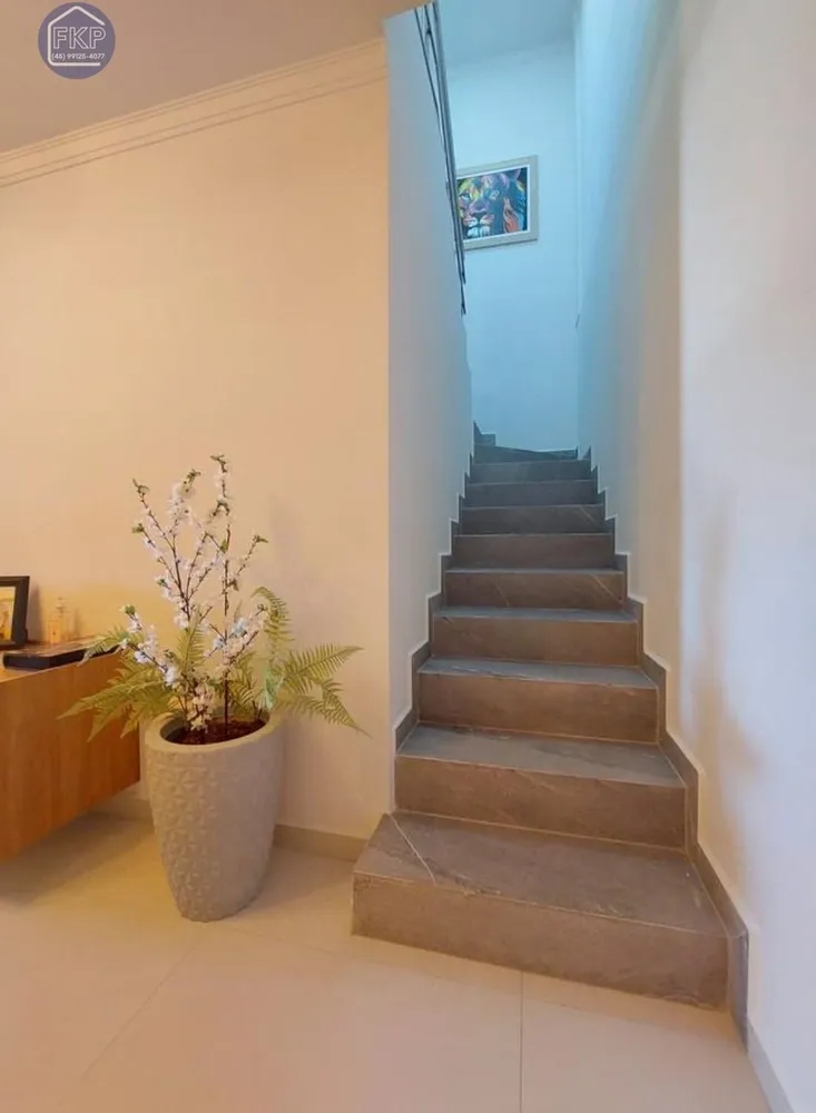 Cobertura, 3 quartos, 188 m² - Foto 1