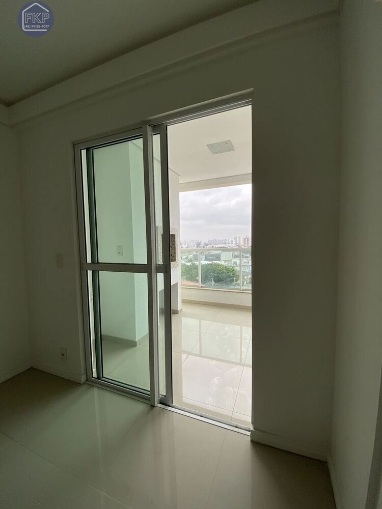 Apartamento à venda com 2 quartos, 76m² - Foto 3