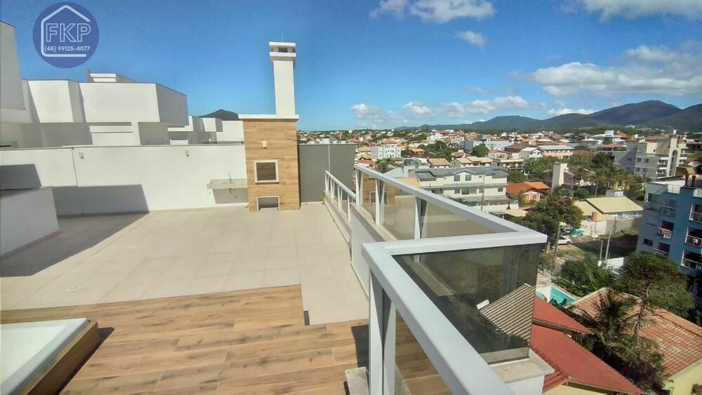 Cobertura à venda com 3 quartos, 200m² - Foto 1