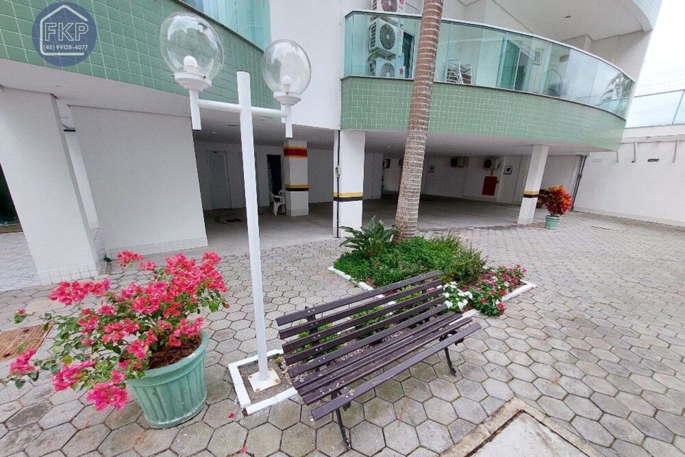 Apartamento à venda com 2 quartos, 81m² - Foto 4