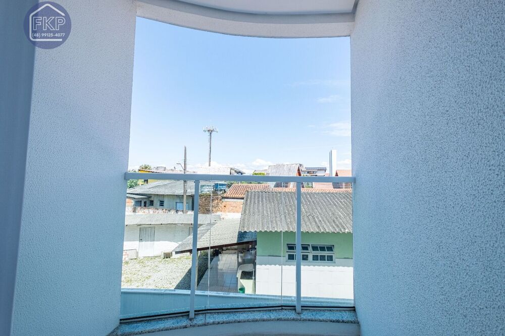 Apartamento à venda com 2 quartos, 81m² - Foto 3