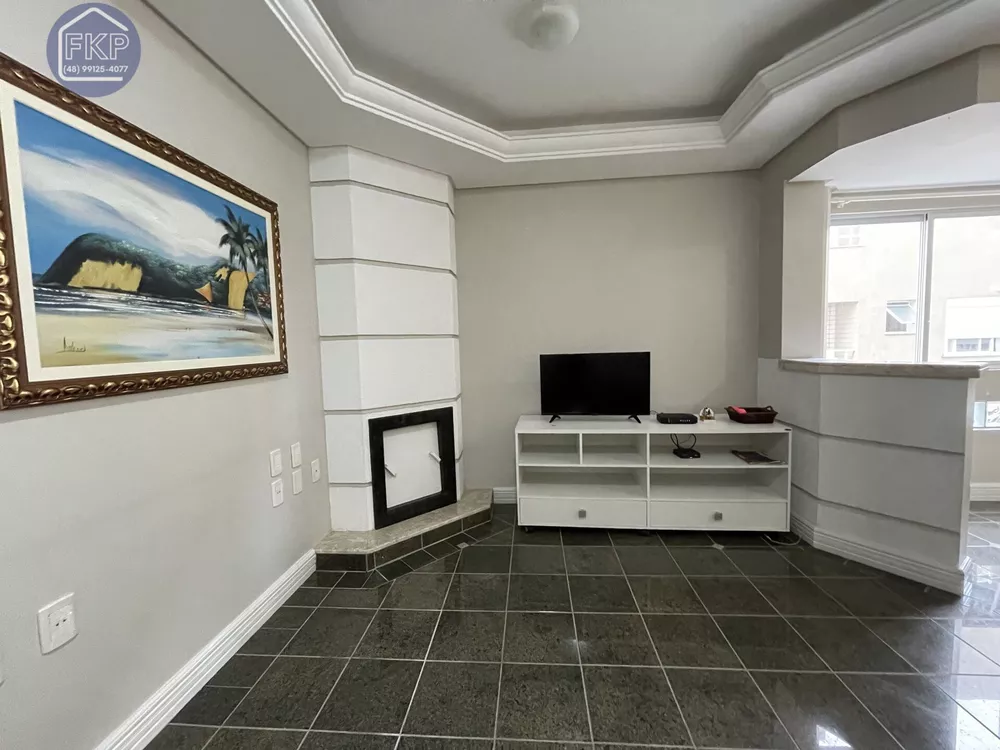 Apartamento à venda com 3 quartos, 164m² - Foto 2