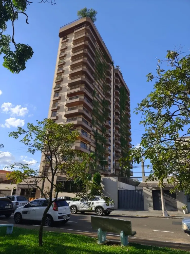 Apartamento, 3 quartos, 192 m² - Foto 1