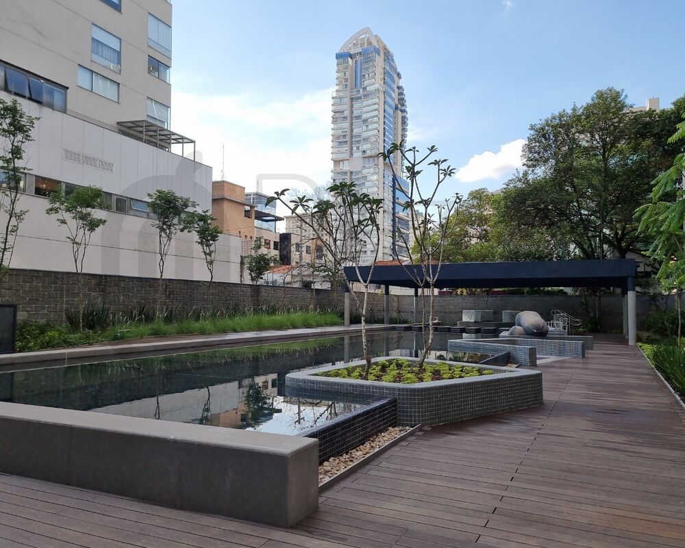 Apartamento à venda com 3 quartos, 177m² - Foto 2