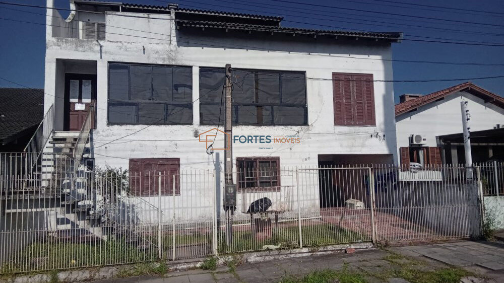 Casa à venda com 5 quartos, 1427m² - Foto 1