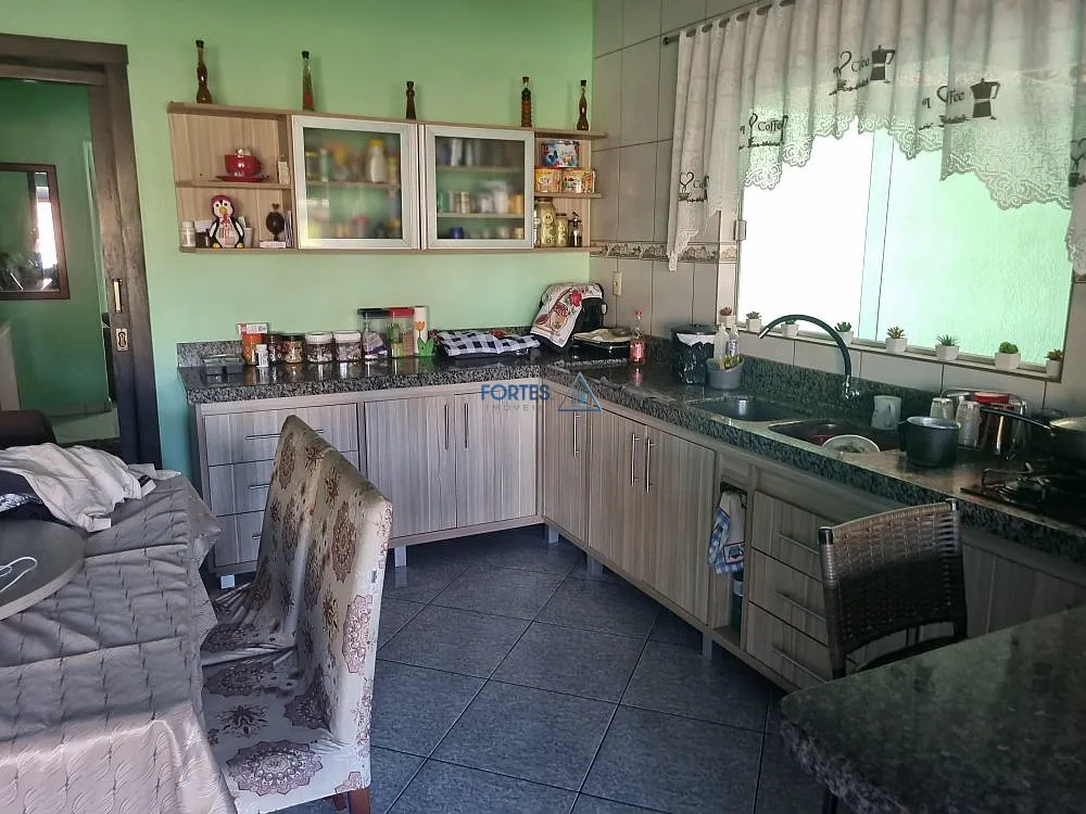 Casa, 3 quartos, 1427 m² - Foto 10