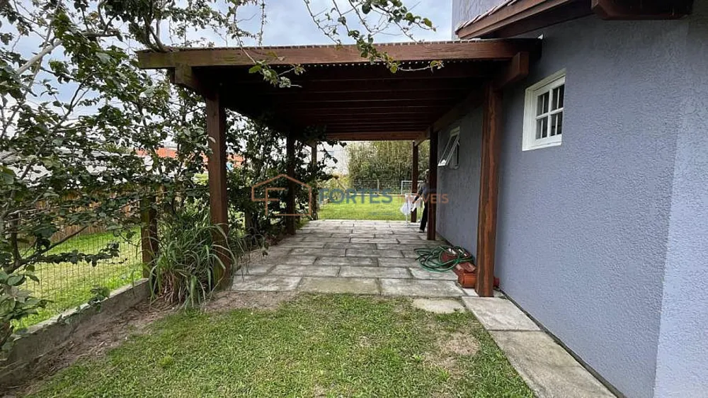 Casa, 2 quartos, 580 m² - Foto 1