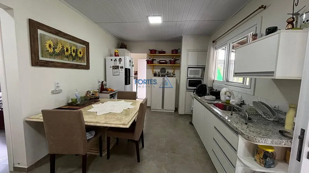Casa, 2 quartos, 580 m² - Foto 19