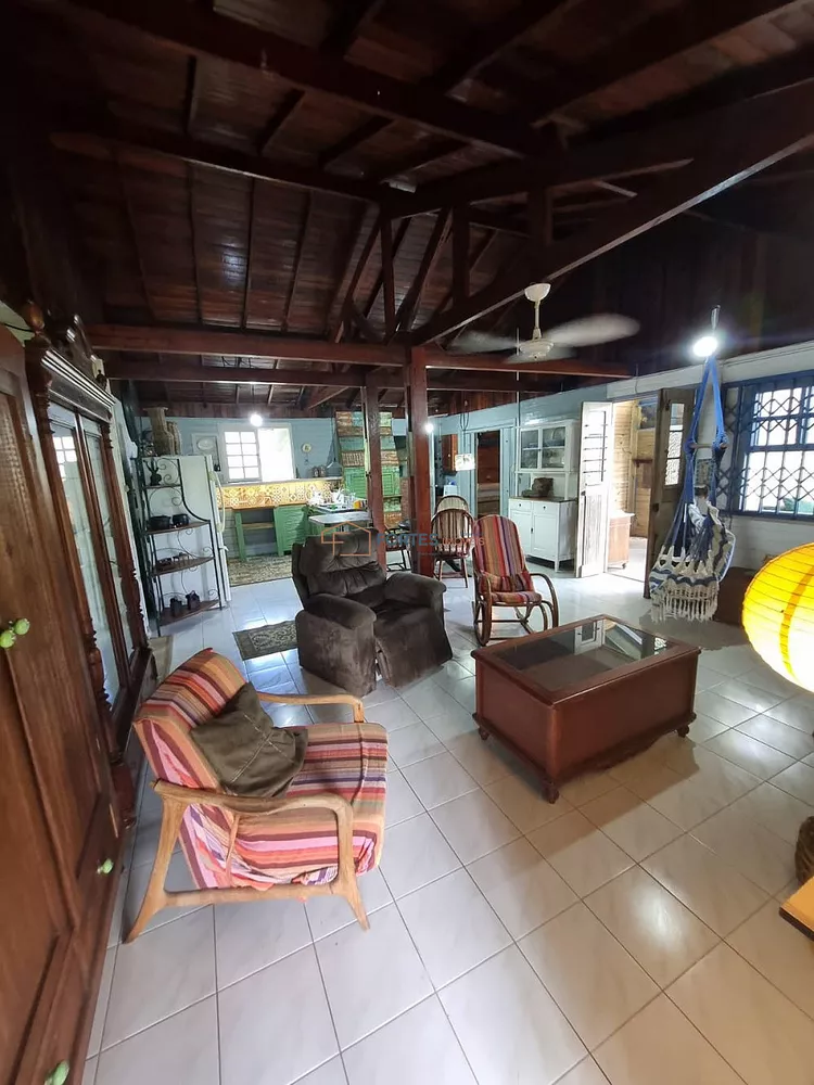 Casa, 3 quartos, 1427 m² - Foto 19