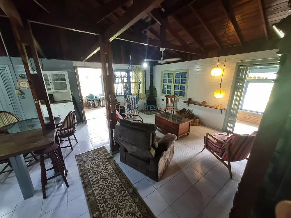 Casa, 3 quartos, 1427 m² - Foto 17