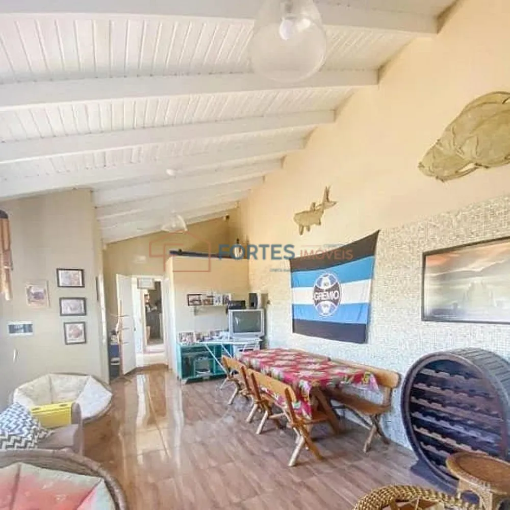 Casa, 3 quartos, 220 m² - Foto 4
