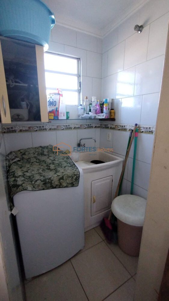 Sobrado à venda com 6 quartos, 81m² - Foto 14